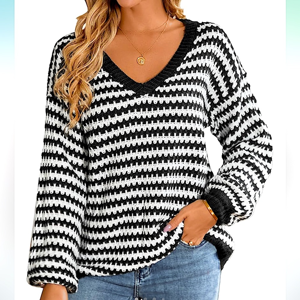 🆕🌿🖤CEZELE: Black and White Striped Knit Sweater SMALL